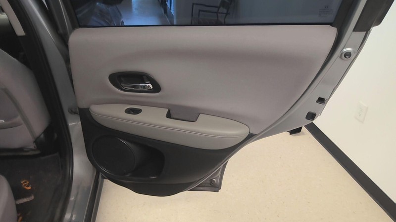 Rear Door Trim Panel HONDA HRV Right 17 16 18 19 20 21 22