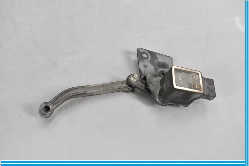 00-13 Mercedes W221 GL450 S600 Front Or Rear Suspension Level Hight Sensor OEM