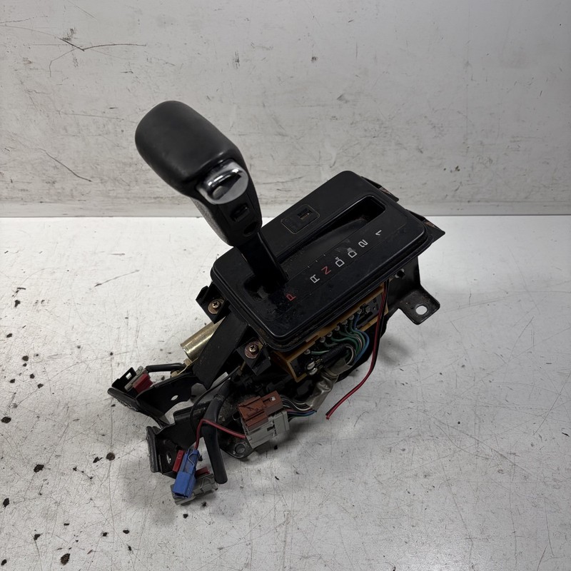 90-91 Honda Accord Shifter Lever Gear Selector 54100-SM4-A82 OEM