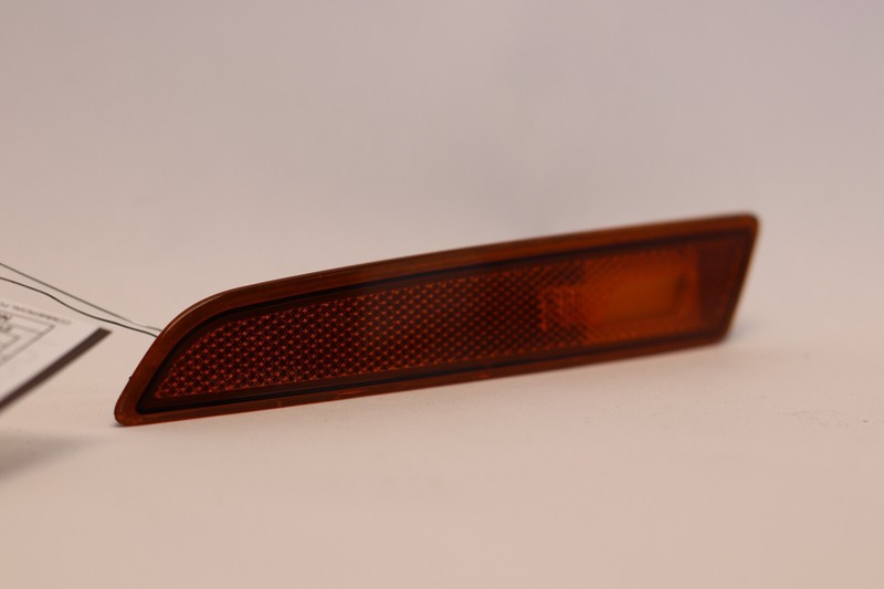 2018-2020 VOLVO VNL D13 FRONT LEFT DRIVER SIDE MARKER LIGHT LAMP OEM