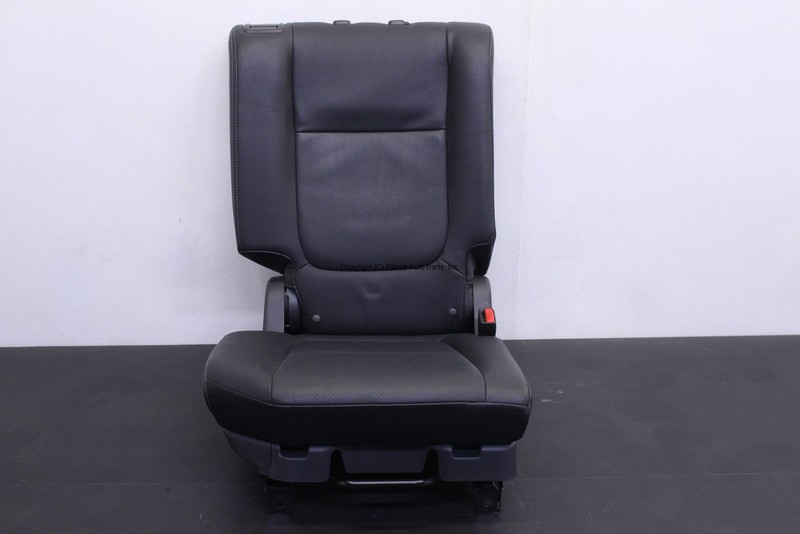 MITSUBISHI OUTLANDER GT 2014-2017 PASSENGER REAR 2ND SECOND ROW SEAT LEATHER OEM