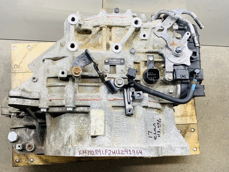 17-19 HYUNDAI ELANTRA 2.0L GAS ENGINE AUTOMATIC TRANSMISSION GEAR BOX 113K OEM