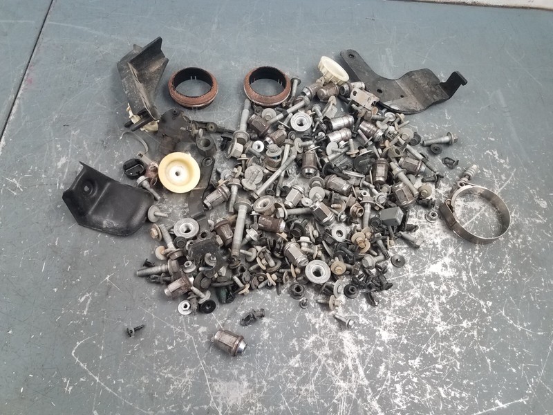 2012 Chevy Corvette Grand Sport Misc Bolts / Hardware #2042 H7