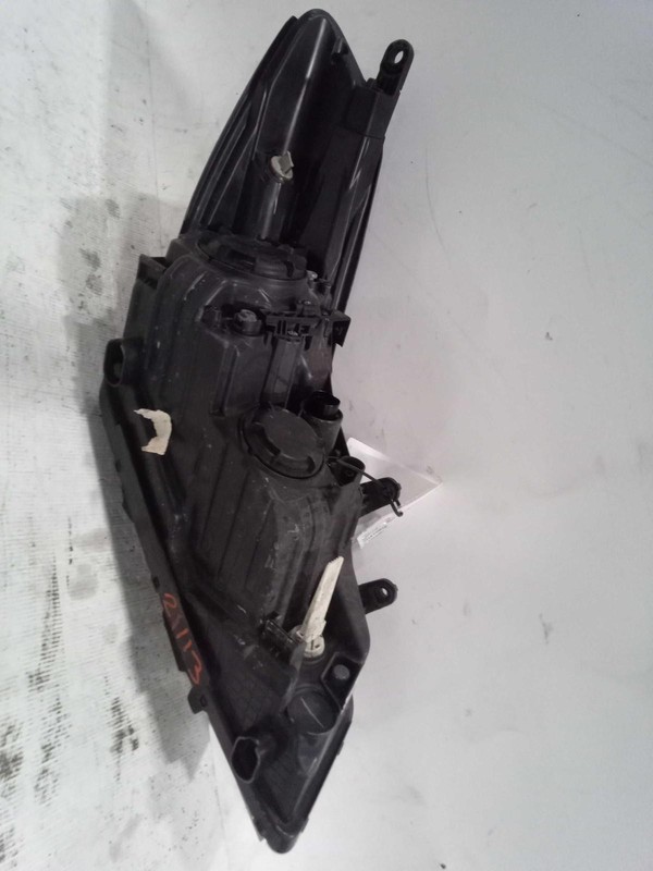 2018 KIA Forte Left Headlight Assembly Silver OEM Used 633112 124k Miles