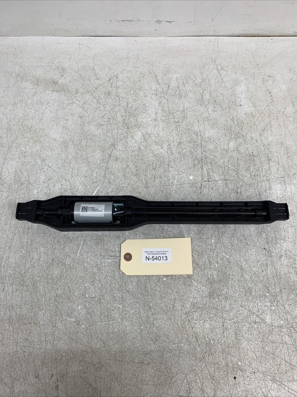 17-22 TESLA MODEL 3 FRONT LEFT DRIVER SEAT ADJUSTMENT CONTROL MOTOR 54013 B45