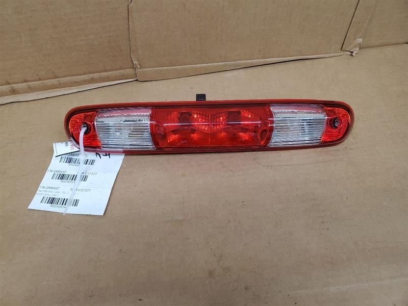 SILV15NEW 2007 High Mounted Stop Light 268524