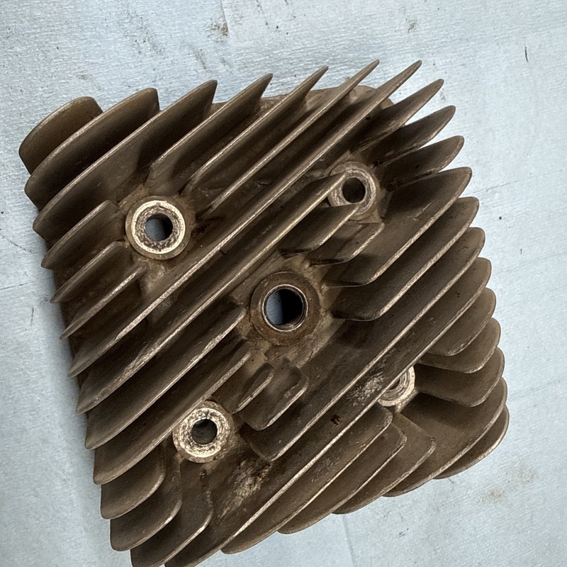1980’s Vintage Yamaha G1Two Stroke Golf Cart Motor J1000 Cylinder Head Good