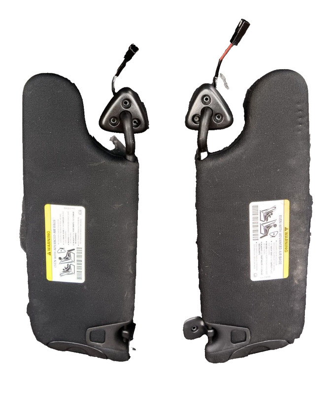2015-2016 Dodge Challenger R/T Extendable Black Sun Visor Set w/ Mirror & Lights