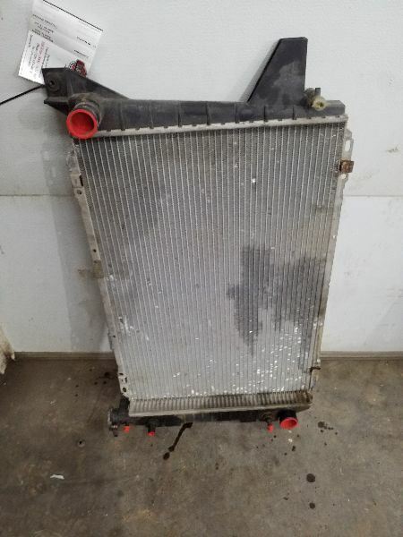 Radiator From 8501 GVW 8-351W Super Cooling Fits 92-97 FORD F250 PICKUP 212135