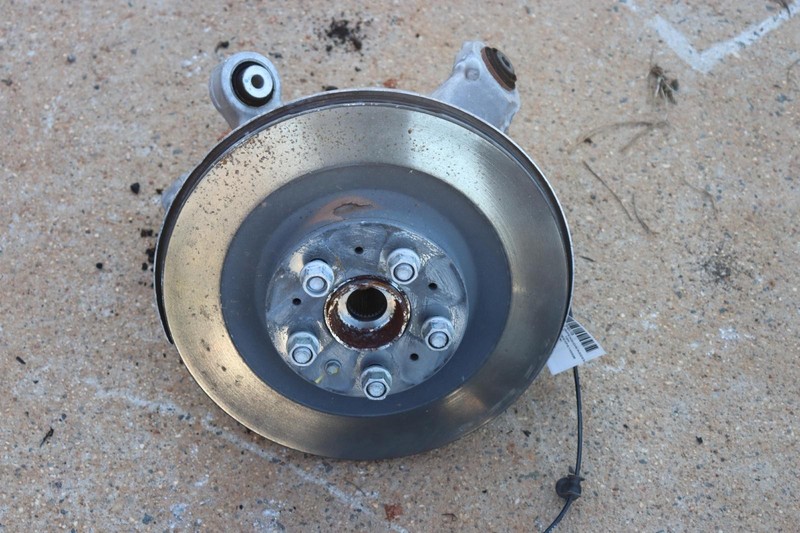 2020-2023 TESLA MODEL Y AWD REAR LEFT SPINDLE KNUCKLE WHEEL HUB BRAKE DISC OEM