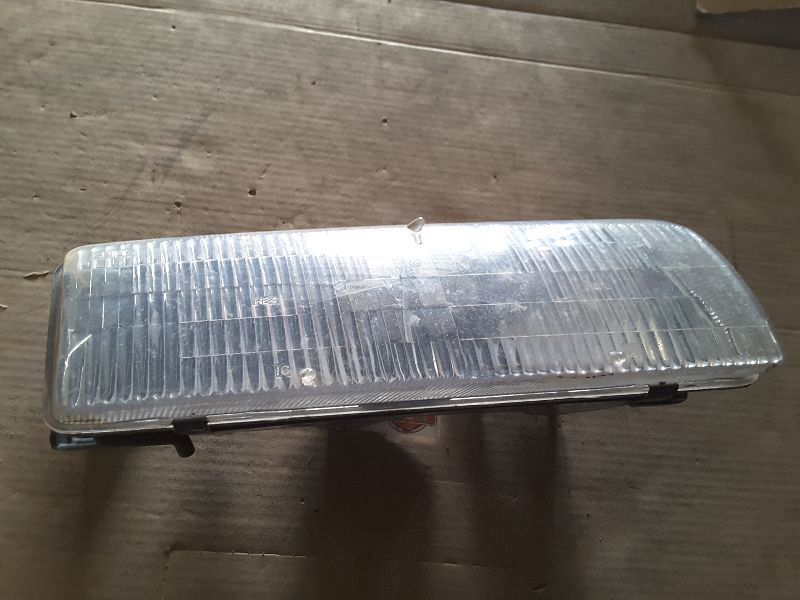 90 91 92 93 94 95 96 BERETTA R. HEADLIGHT 63996