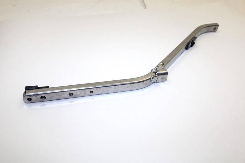 2005 Ski-doo Mxz 550f Oem Right Handle Support 518324397 Q3181