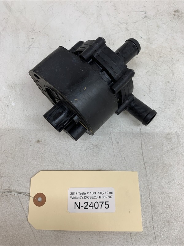 ⚡️16-20 Tesla Model X Auxiliary Coolant Water Cooling Pump 1037328-00-F 24075 B5