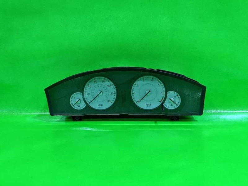 07 CHRYSLER 300 SPEEDOMETER CLUSTER 198K MILES OEM 4050-1