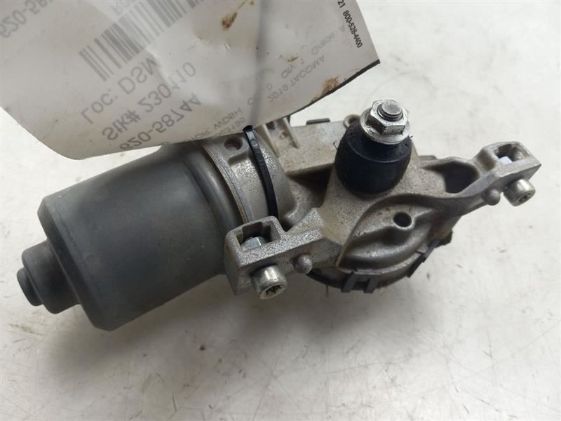16-19 TOYOTA TACOMA TRD CREW CAB WINDSHIELD WIPER MOTOR