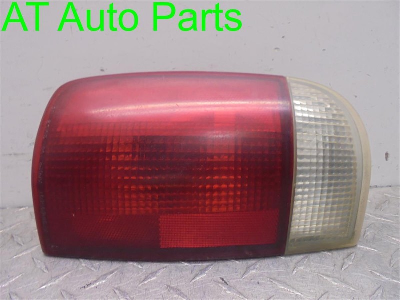 95-05 JIMMY S15 BLAZER S10 RIGHT TAILLIGHT TAILLAMP REAR BRAKE OEM 16518500