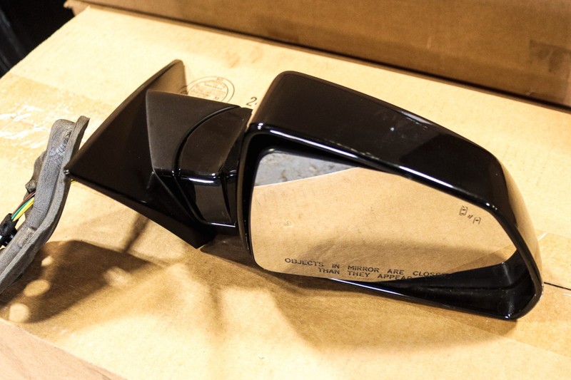 09-15 Cadillac CTS-V Passenger Right Power Side View Mirror OEM *USED*