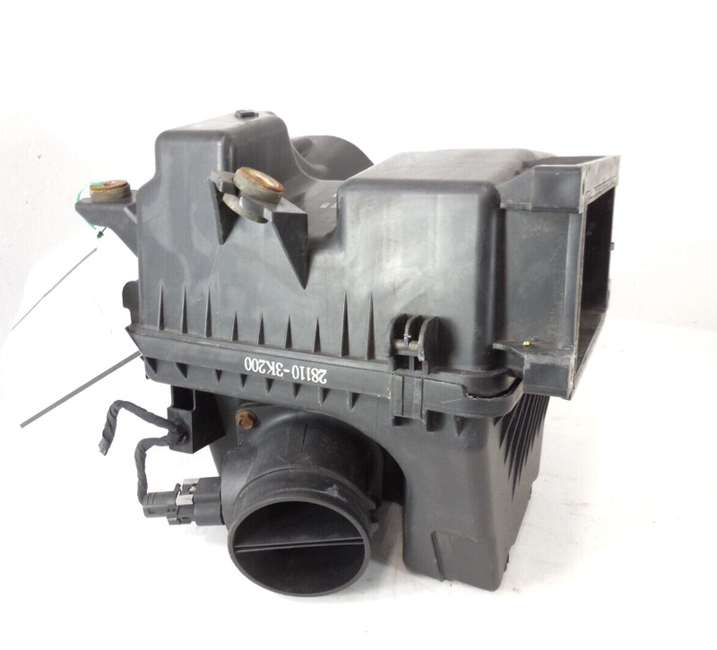 Hyundai Sonata 3.3L Air Cleaner Housing Box OEM 2006-2008