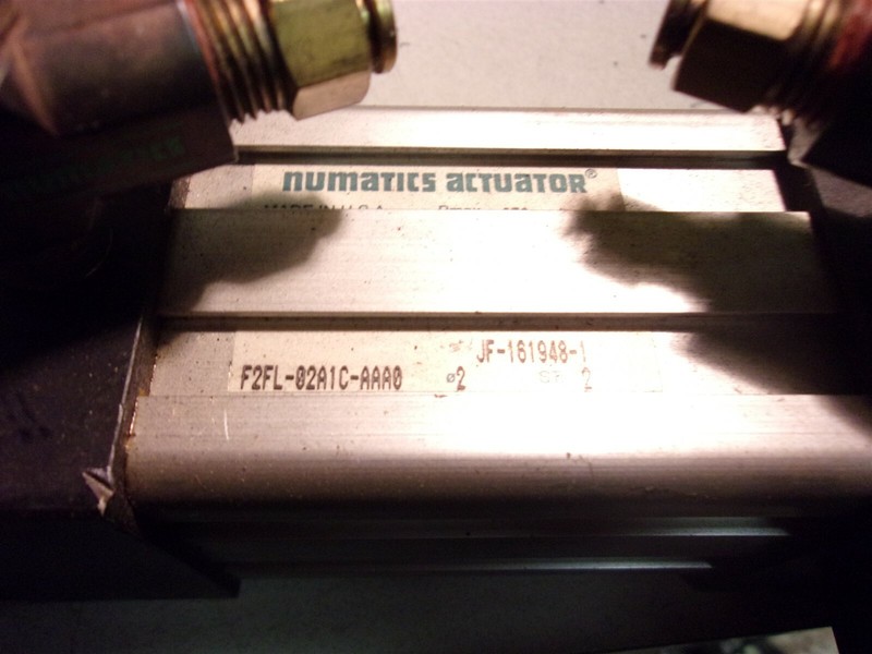 Numatics Actuator F2FL-02A1C-AAA0 JF-161948-1 Vice Grip *FREE SHIPPING*