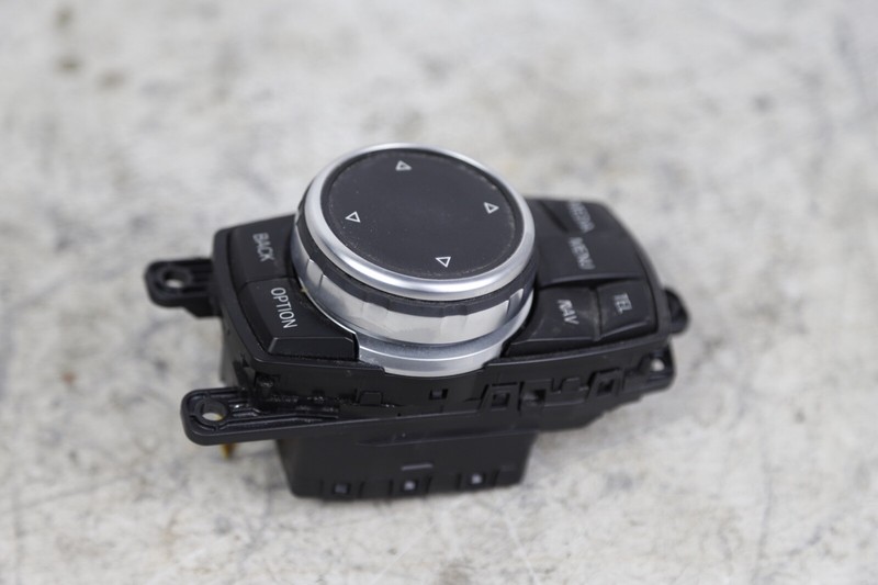 BMW F22 F80 F82 M3 M4 M6 iDrive Navigation Controller Knob NBT NAV OEM 9350723