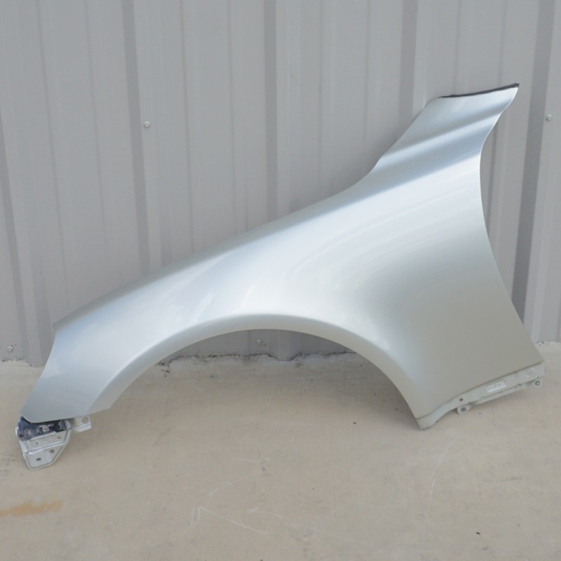 2002 - 2010 LEXUS SC430 LEFT FRONT FENDER OEM