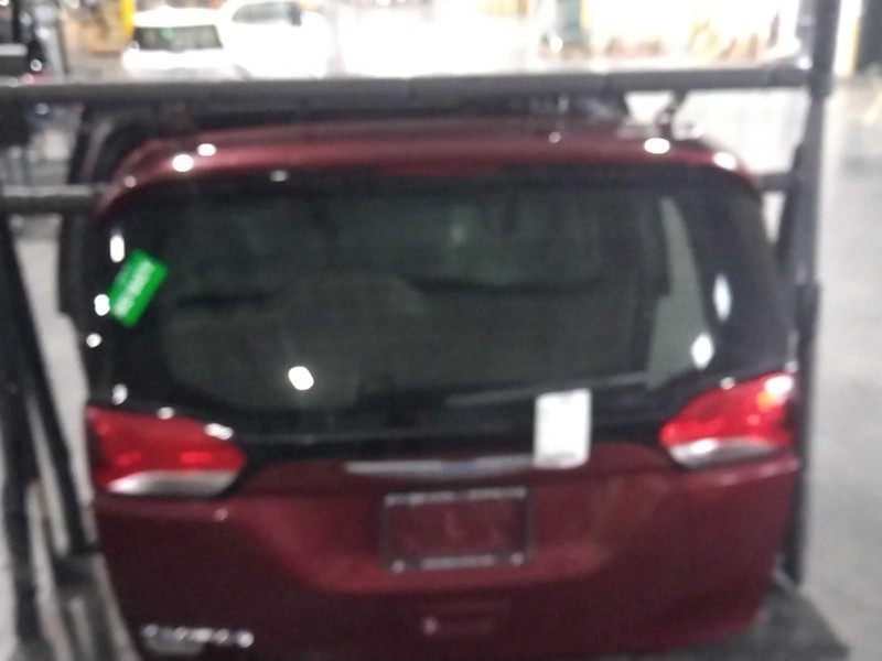 2020 Chrysler Pacifica Tailgate Red OEM Used 4DR VAN 98000 Miles NJ25-25307