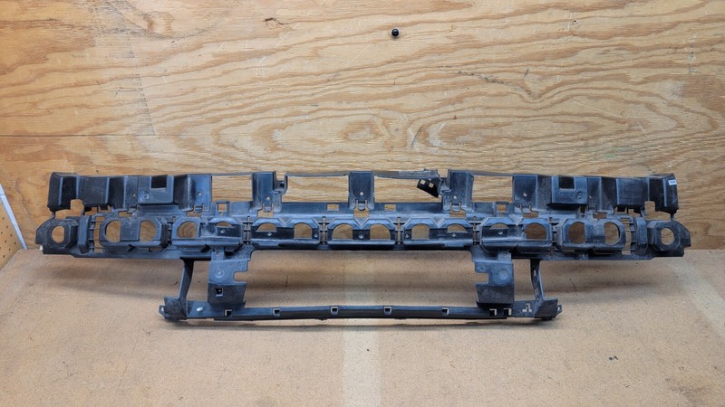 2016 2017 2018 Ford Explorer Rear Bumper Bar Impact Absorber Bracket OEM