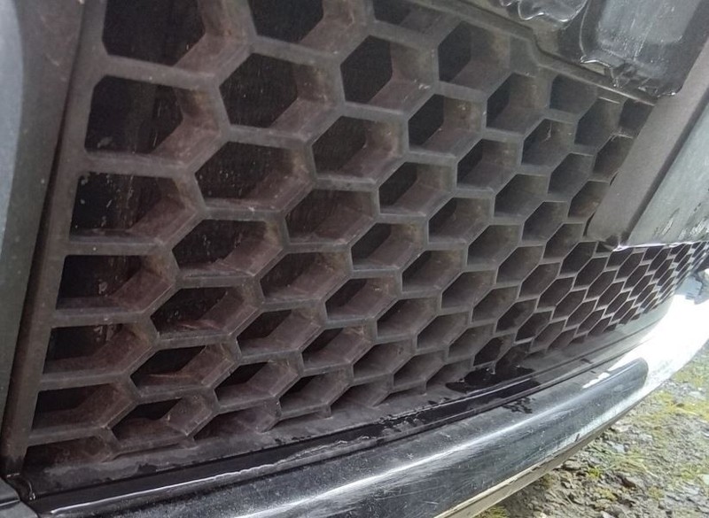 2012-2017 Fiat 500 Pop Coupe Lower Grille 51308 A 1RZ48TRMAA 1RZ48KX7AA