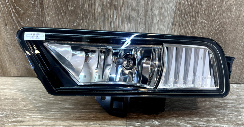 2015-2016 Honda CR-V LHFog Lamp ASSY OEM