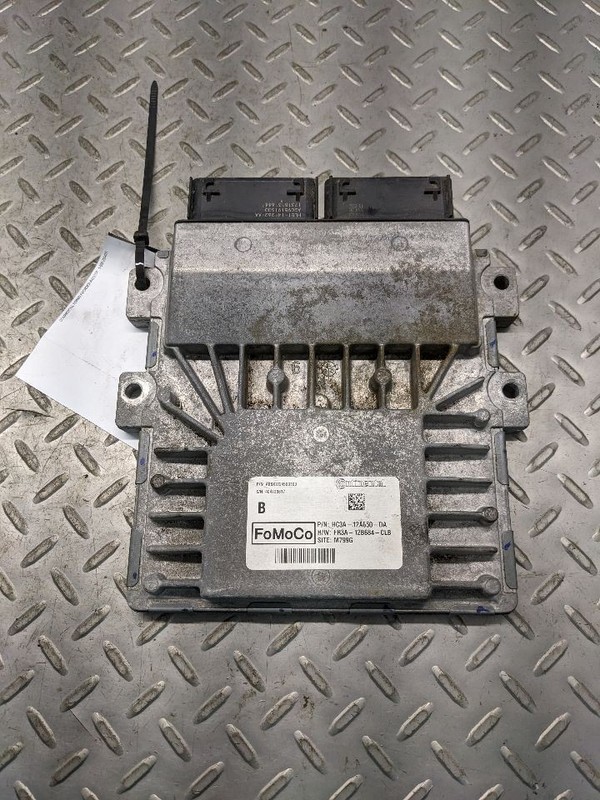 Engine ECM Electronic Control Module 6.2L Fits 17-19 FORD F250SD PICKUP 1141107
