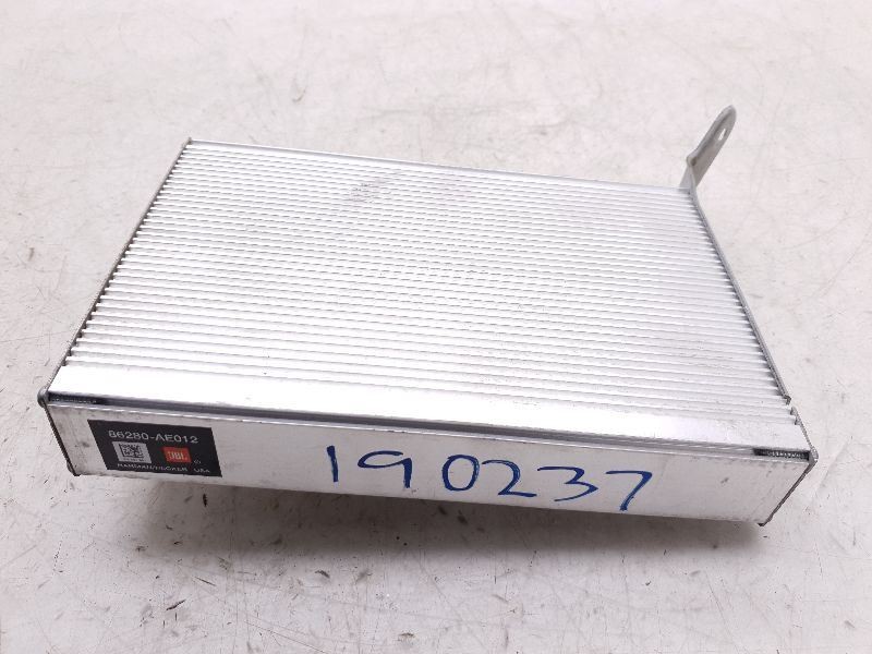 04-05 TOYOTA SIENNA JBL SYSTEM RADIO/STEREO AUDIO AMPLIFIER UNIT ASSEMBLY