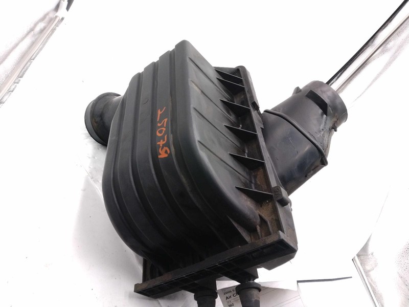 Used Air Cleaner Assembly fits: 2006 Ford Explorer 4.0 Grade A
