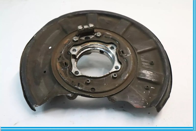 2014 Mercedes W218 CLS500 Rear Left Driver Side Knuckle OEM