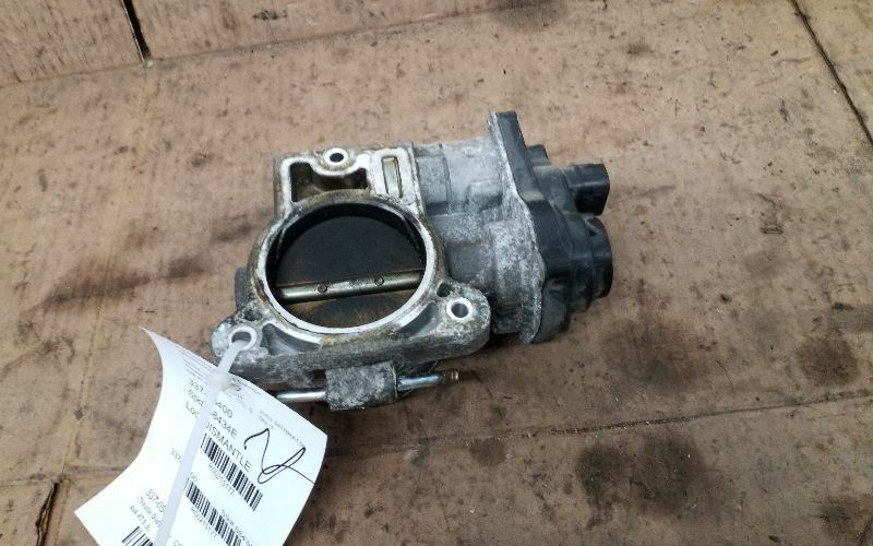 Throttle Body Throttle Valve Assembly Fits 03-07 HUMMER H2 215177