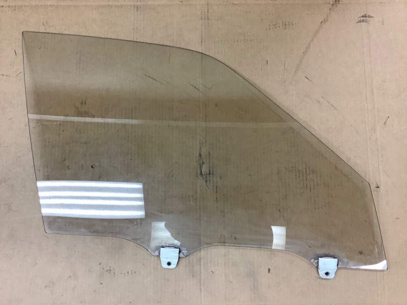 86-90 Legend 4Dr Right Front Door Glass Passenger Side Window Used Bronze OEM