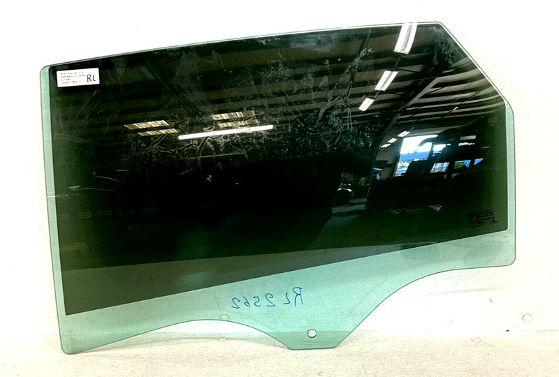⭐2016-2020 CADILLAC CT6 REAR LEFT SIDE DOOR WINDOW GLASS ASSEMBLY OEM LOT2562