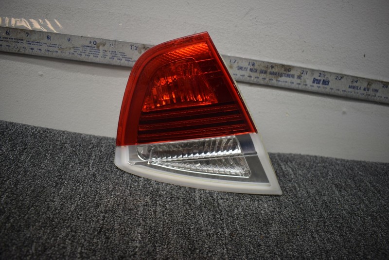 2007-2008 BMW 328I LEFT SIDE INNER TAIL LIGHT FACTORY OEM