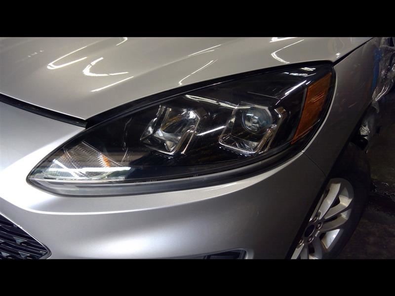 Driver Left Headlight Halogen With Projector Fits 20 ESCAPE 1164589