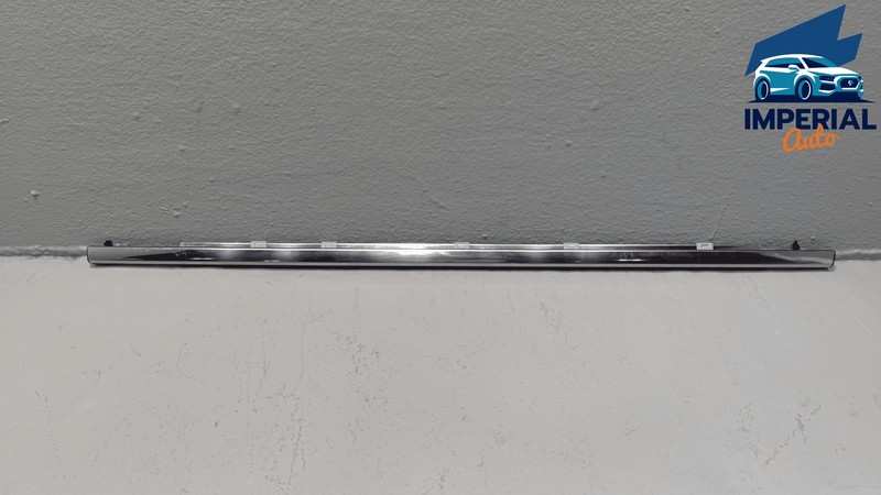2014-2019 Toyota Highlander Rear Left Driver Door Window Belt Outer Molding OEM