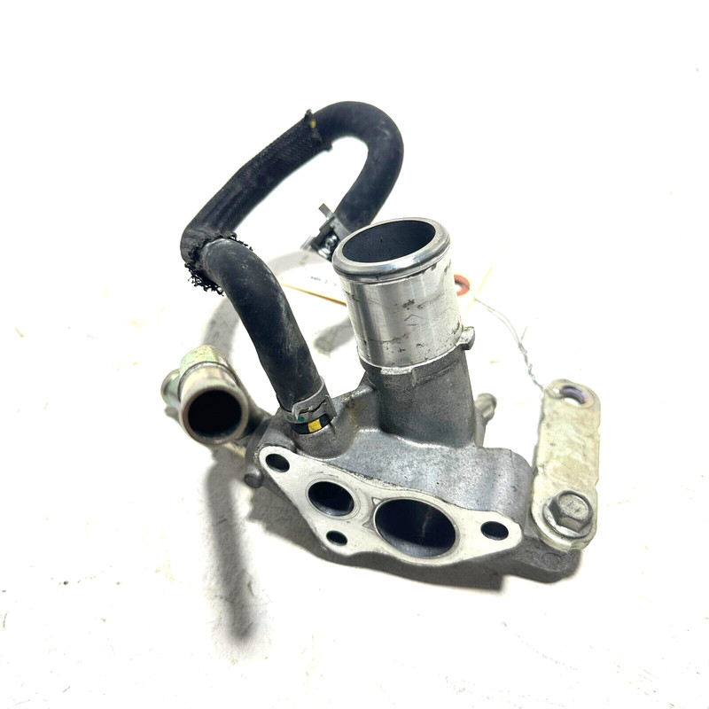 2018-2021 TOYOTA CAMRY 2.5L ENGINE MOTOR COOLANT WATER OUTLET FLANGE OEM