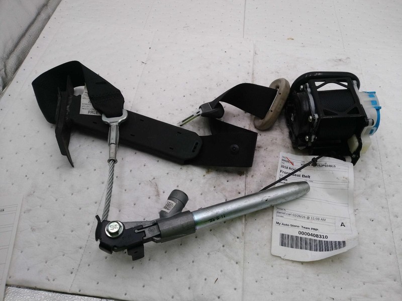 2018 Nissan Rogue Blue OEM Left Front Seat Belt Assembly 70K Miles