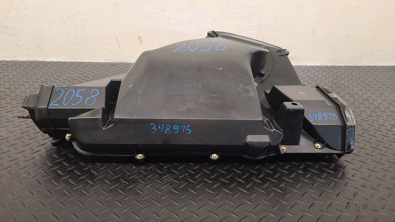 95-05 Chevrolet Astro Van Rear A/C Evaporator W/ Housing Assembly OEM 52465673