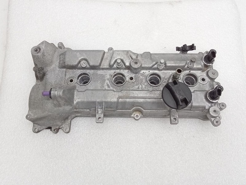 VERSA 2015 Valve Cover 74358