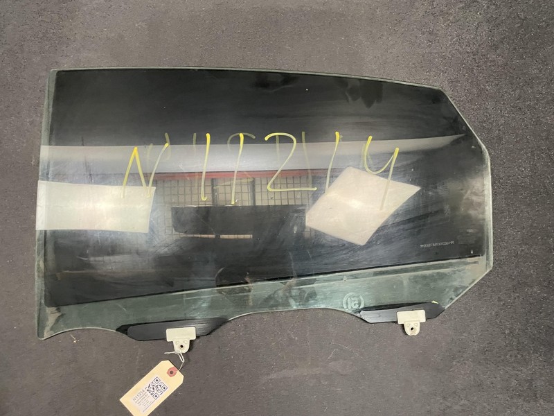 Rear Left Door Window Glass 2019 Nissan Sentra 82301-3SG0A 2013 2014 2015 - 2018