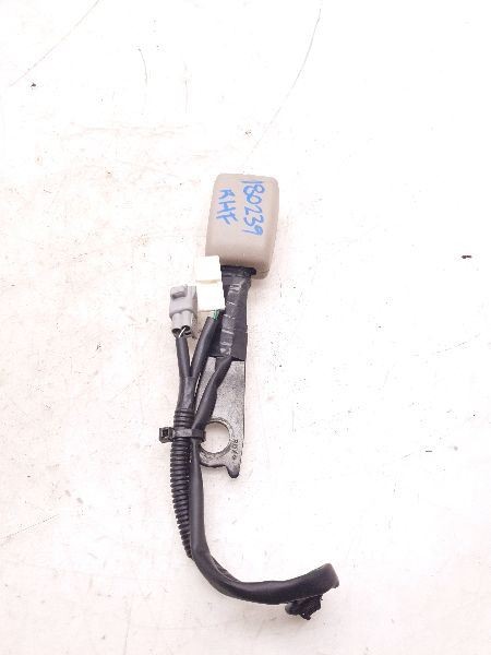 05 06 07 08 09 TOYOTA 4 RUNNER PASSENGER SIDE FRONT SEAT BELT BUCKLE ASSEMBLY