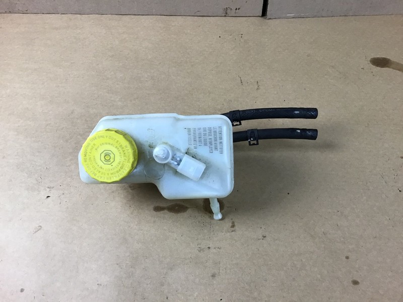McLaren 720S 720 2018 Brake Booster Master Cylinder Tank Reservoir 17 - 20 @1