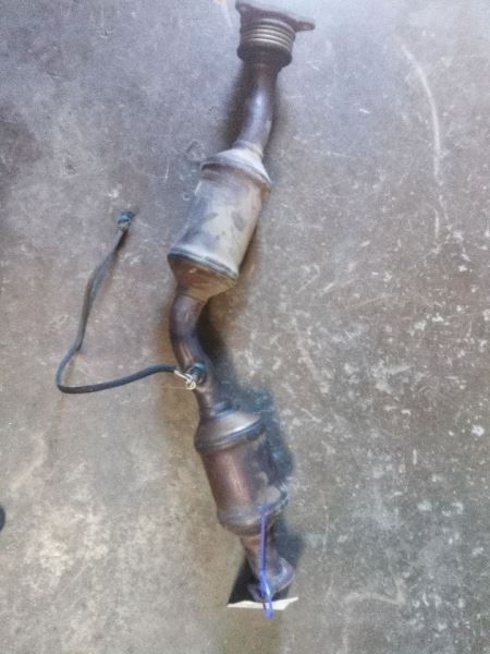 2006 Saturn Ion 2.2L Converter Pipe Assembly OEM 22712597