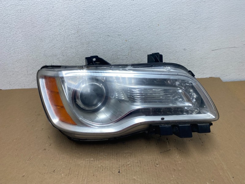 2011 to 2014 Chrysler 300 Right Passenger RH Halogen Headlight OEM AD8006 DW