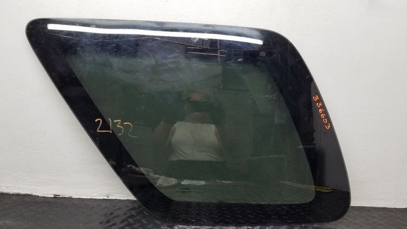 01-07 Ford Escape Left Driver Quarter Glass W/ Privacy OEM 2L8Z-7829701-DA