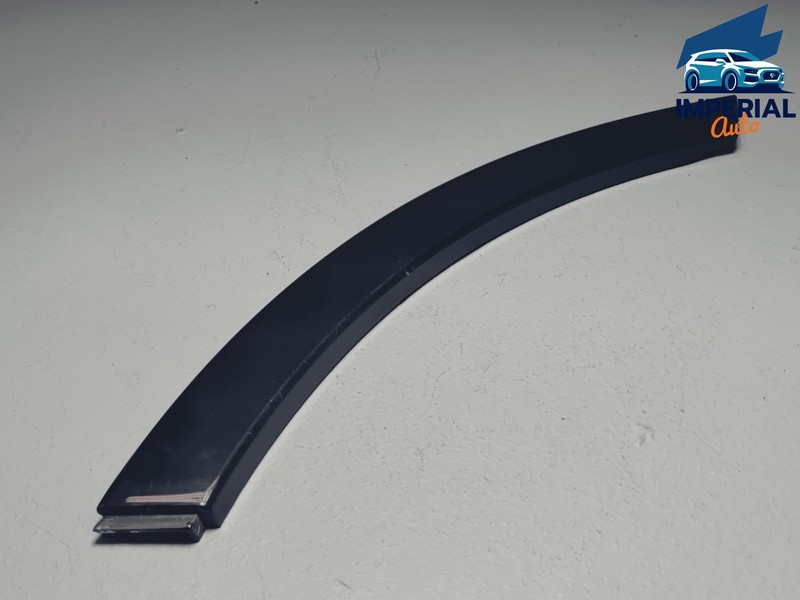 17-19 AUDI Q7 REAR LEFT DRIVER SIDE WHEEL OPENING DOOR MOLDING LC5M OEM